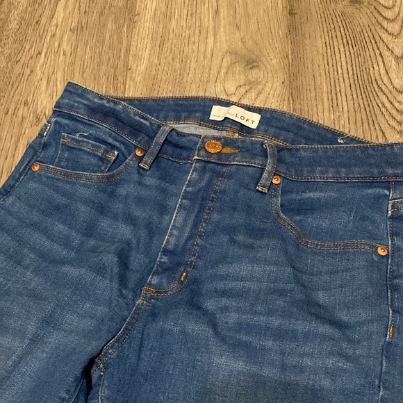 Loft Jeans Curvy Skinny frayed hem - Picture 3 of 4